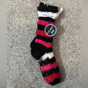 NWT Snoozies! slumber sleepers Fuzzy Socks